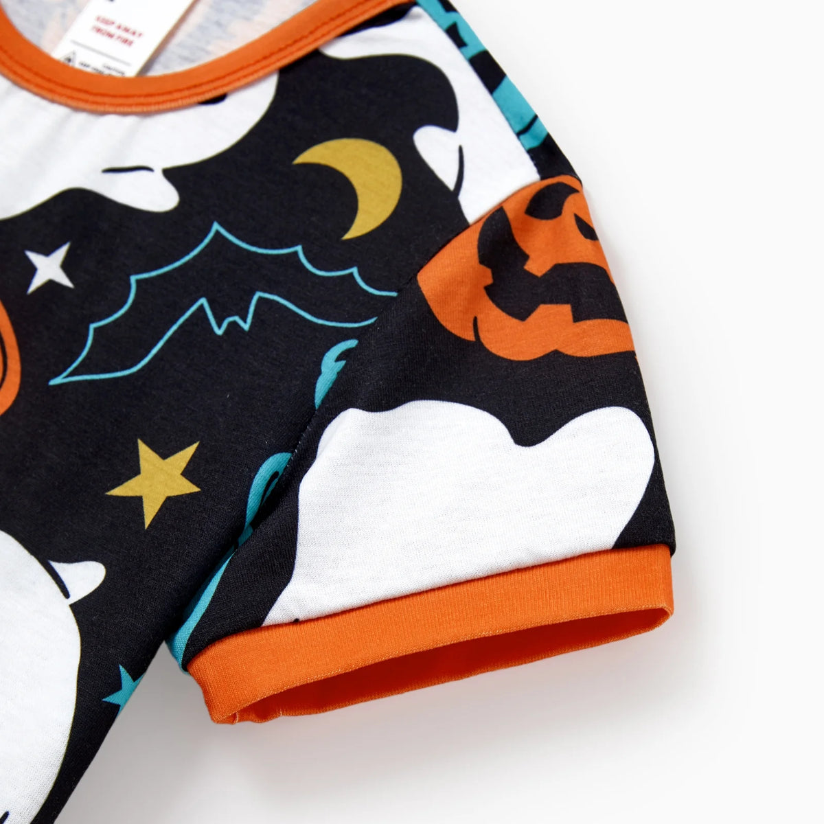 Halloween Pajamas Kids Girls Boys Family Matching Ghost and Pumpkin Allover Print Short Sleeve Top & Pants Pj Sets, Black, 6-7 Years